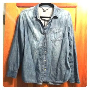 Denim chambray shirt size L
